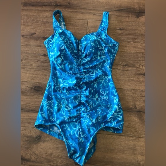 MAXINE OF HOLLYWOOD ONE PIECE FLORAL FRONT RUCHED SWIMSUIT IN SIZE 14 - Picture 6 of 11